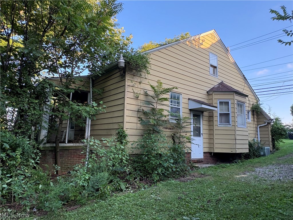 1026 E Schaaf Road Property Photo 21