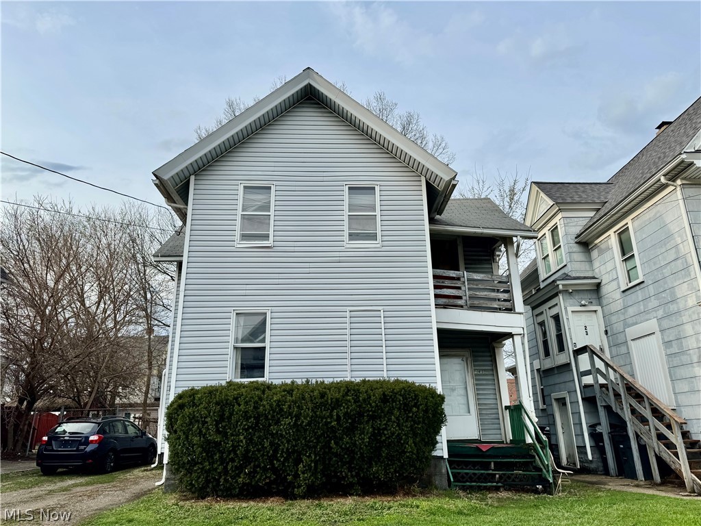 543 E Buchtel Avenue Property Photo 3