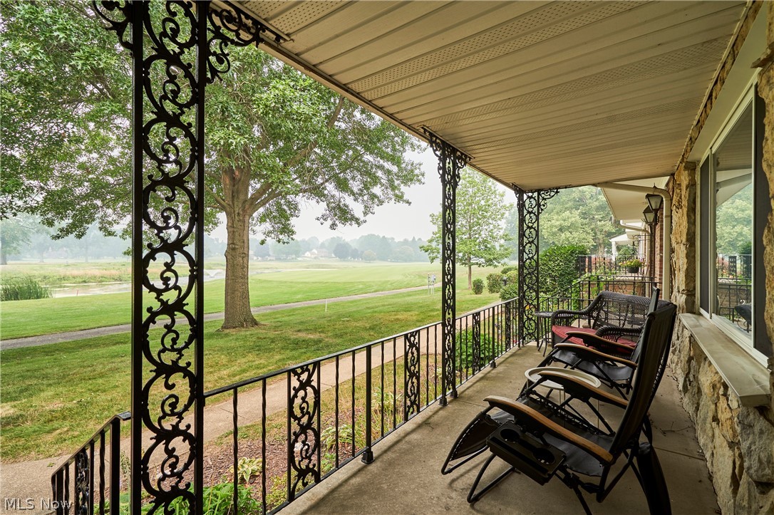 2086 Beechtree Drive #54 Property Photo 2