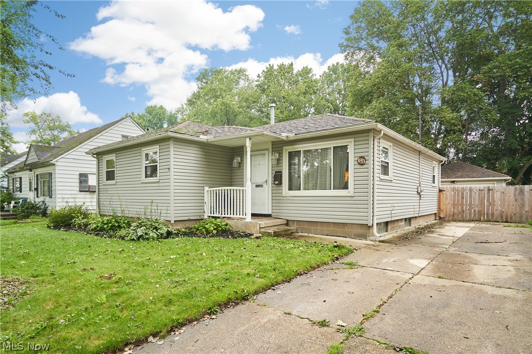 183 S Frank Boulevard Property Photo 1