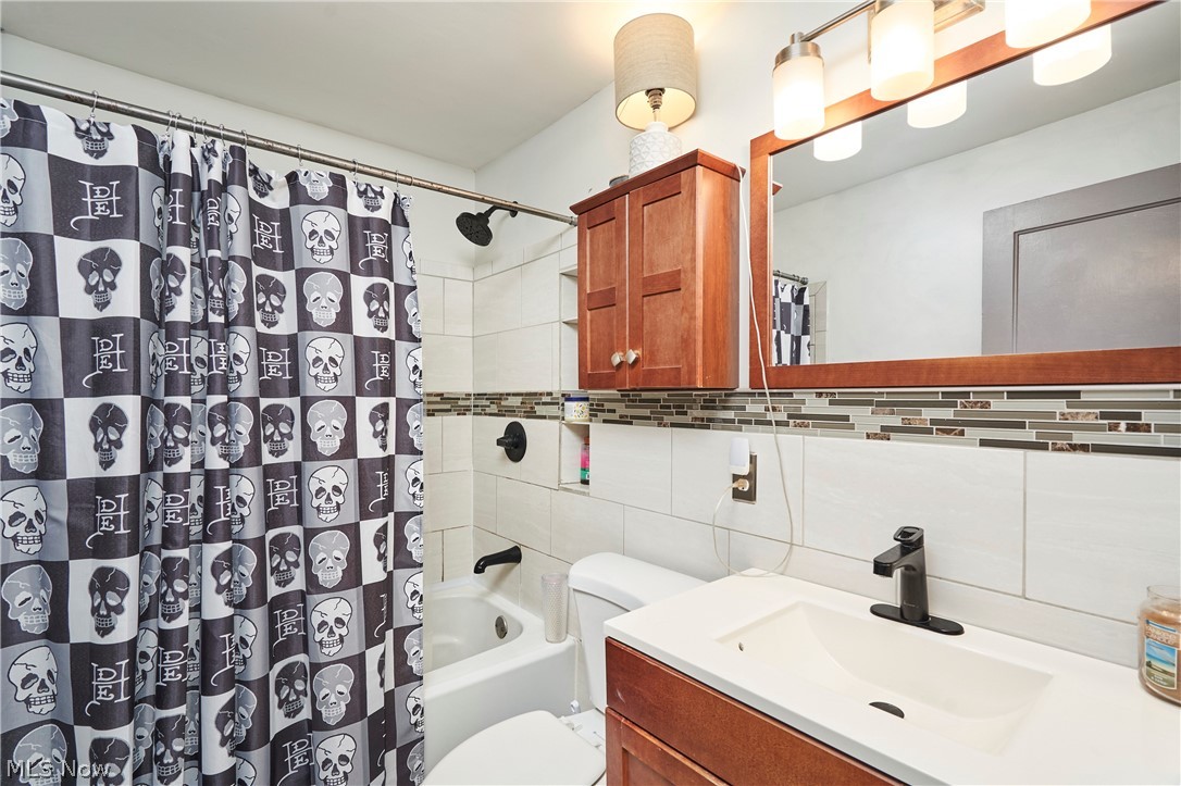 183 S Frank Boulevard Property Photo 12