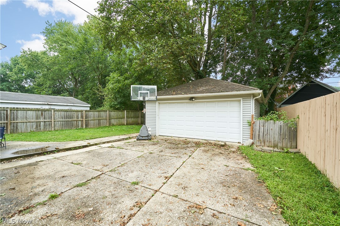 183 S Frank Boulevard Property Photo 17