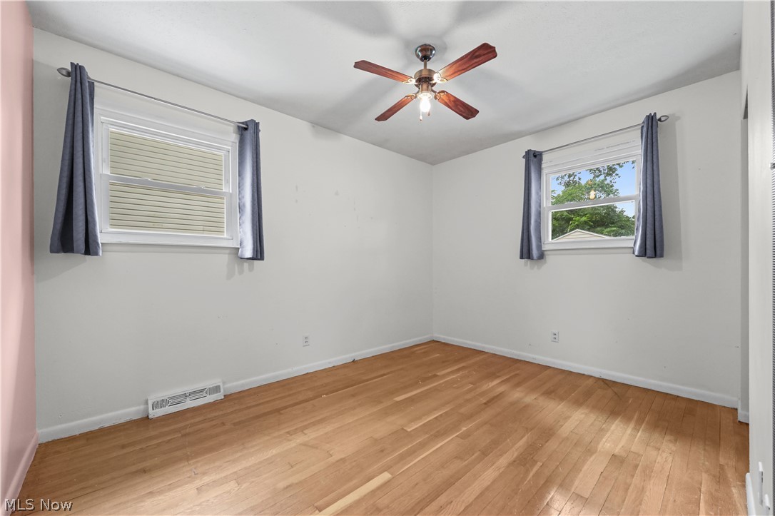 138 Thorlone Avenue Property Photo 12
