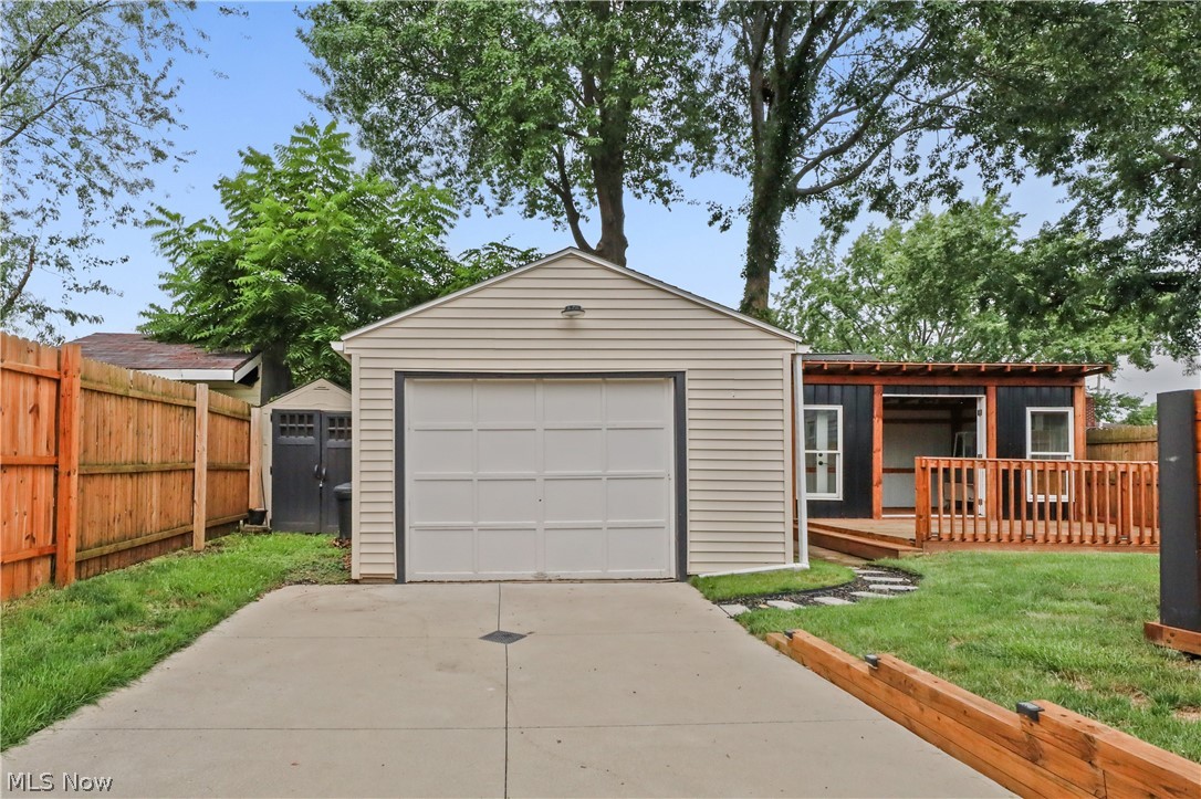 138 Thorlone Avenue Property Photo 30