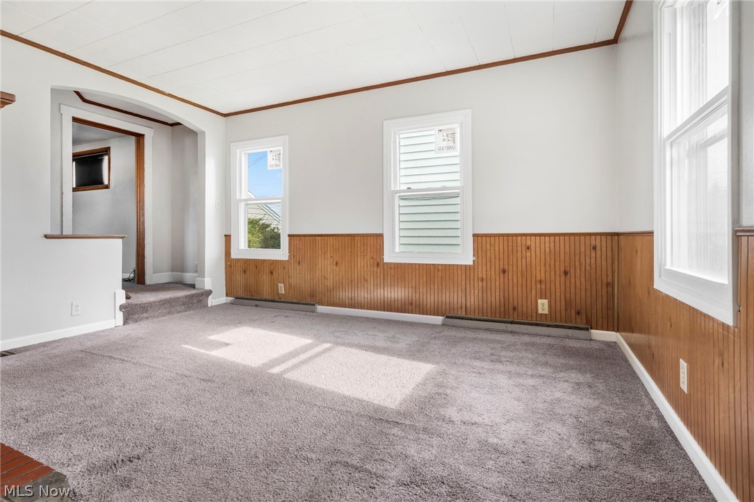 834 Devine Street Property Photo 10