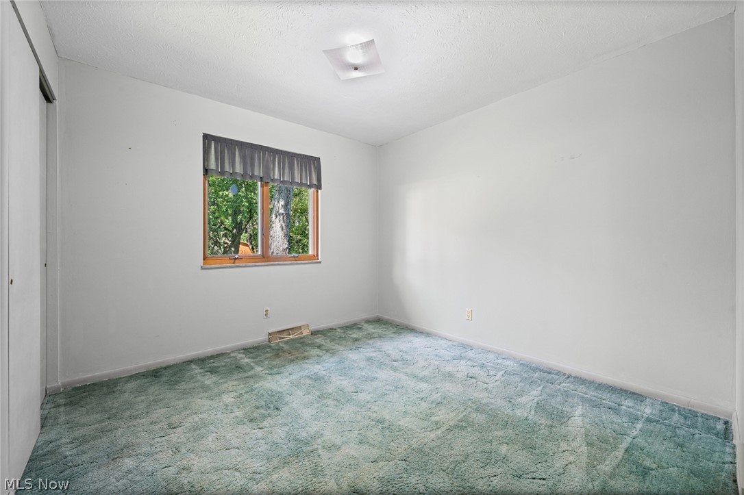 6217 Brookside Road Property Photo 13
