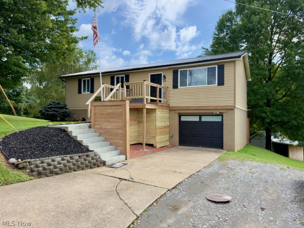 29 Hickory Drive Property Photo 1