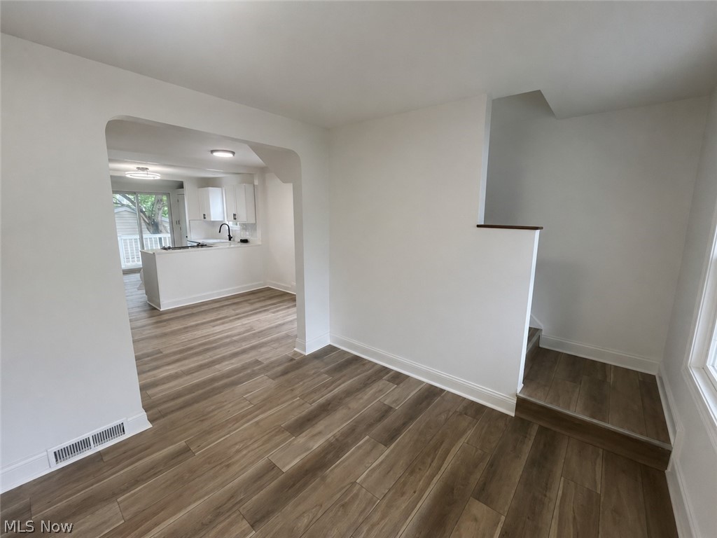 4420 Torrington Avenue Property Photo 7