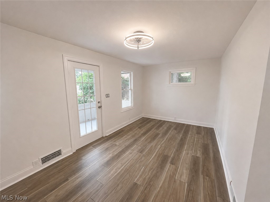 4420 Torrington Avenue Property Photo 8
