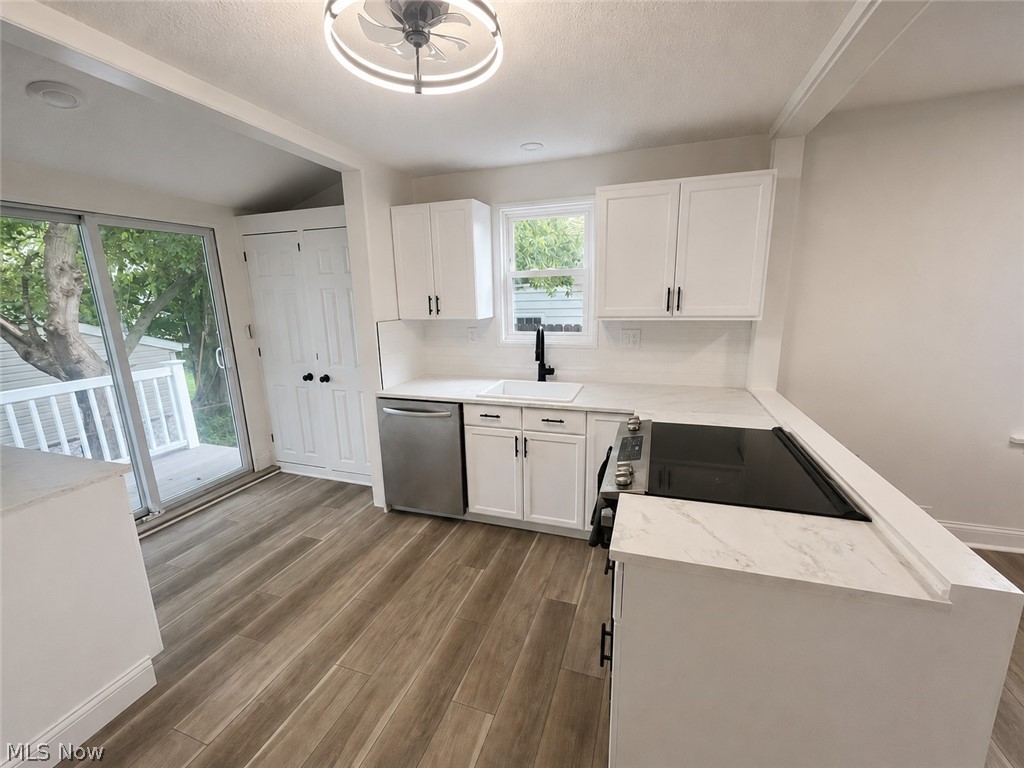 4420 Torrington Avenue Property Photo 12