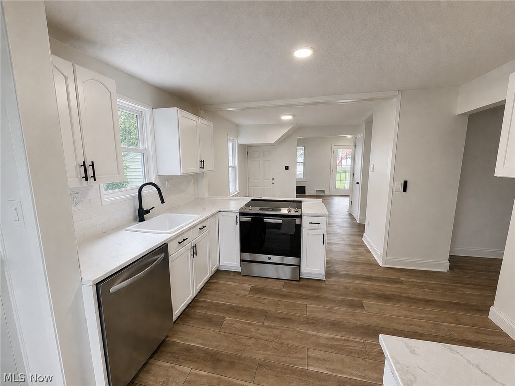 4420 Torrington Avenue Property Photo 13