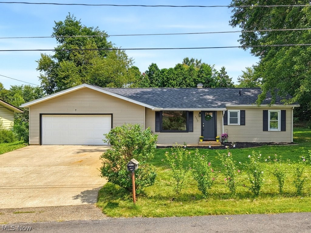 2953 N Prior Road
