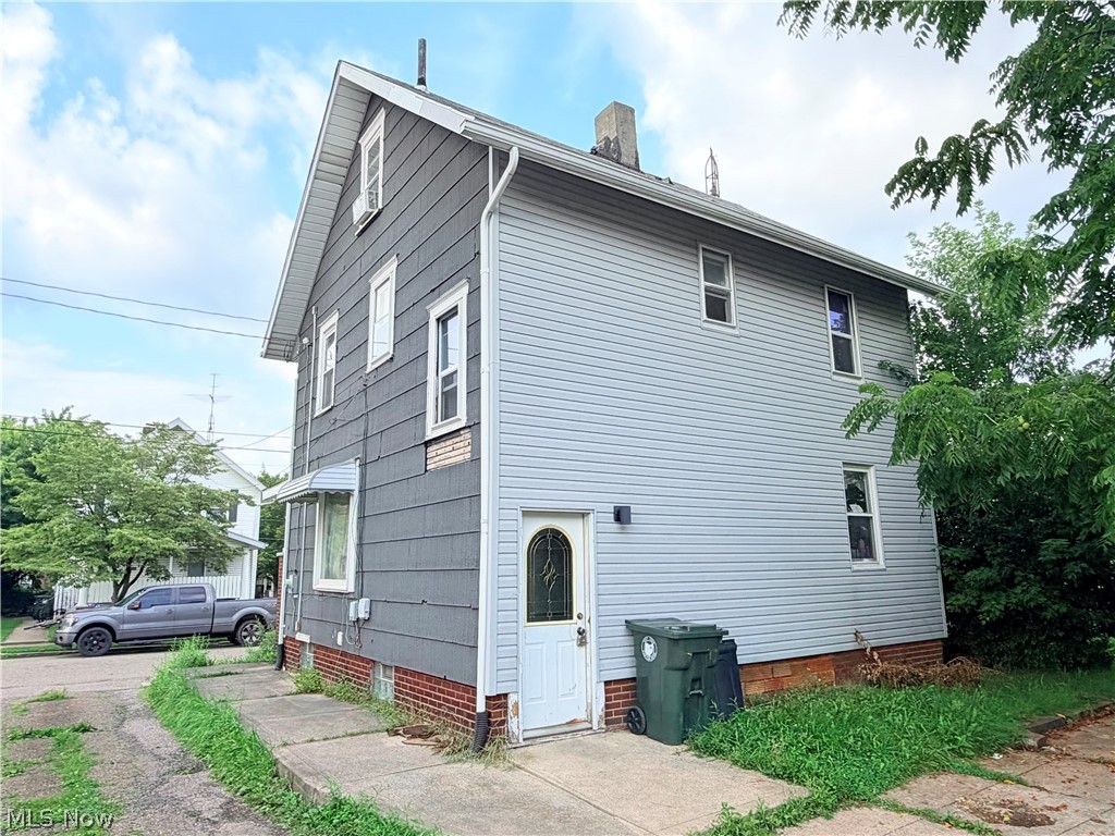 2310 7th Street Nw Property Photo 3