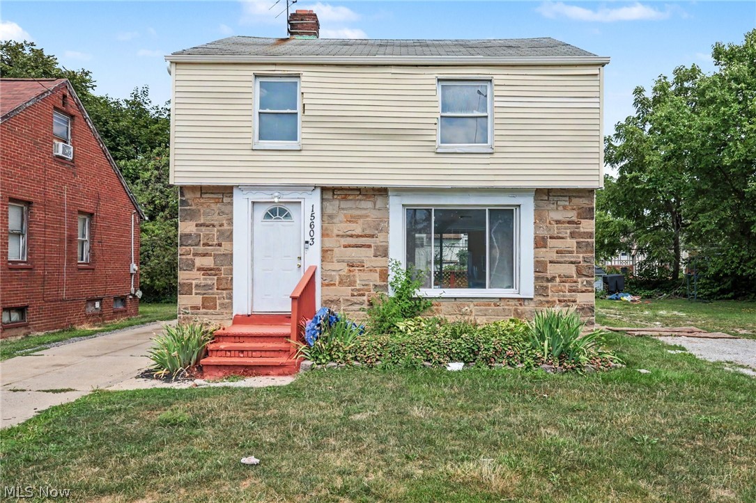 15603 Harvard Avenue Property Photo 1
