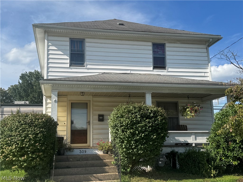 309 4th Street Property Photo 1