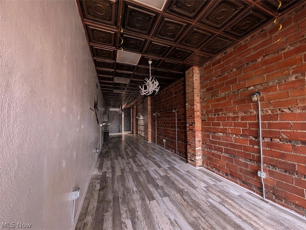 21900 Lake Shore Boulevard Property Photo 8