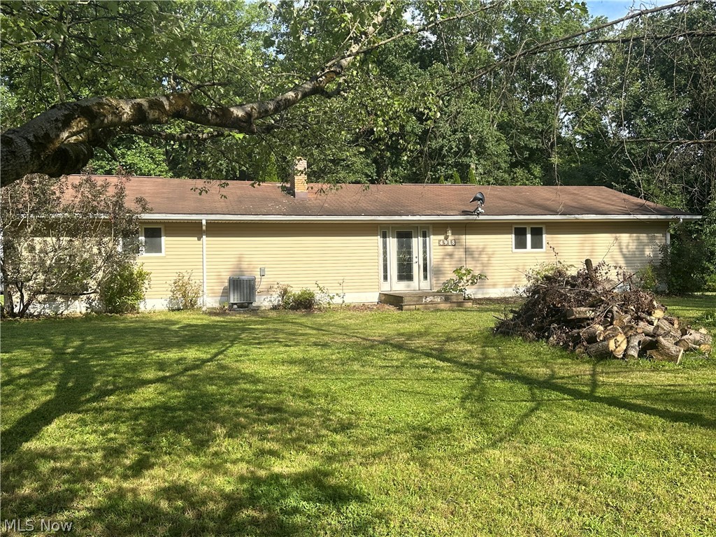 4918 Lakeview Road Property Photo 1