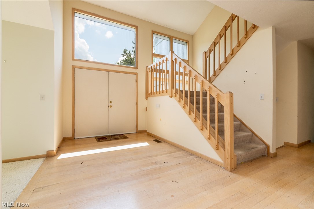 245 Jackson Drive Property Photo 2