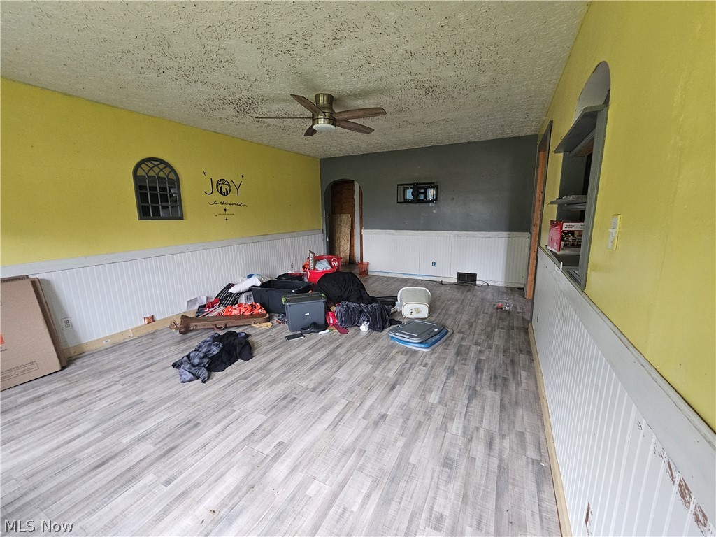 265 Massillon Road Property Photo 6