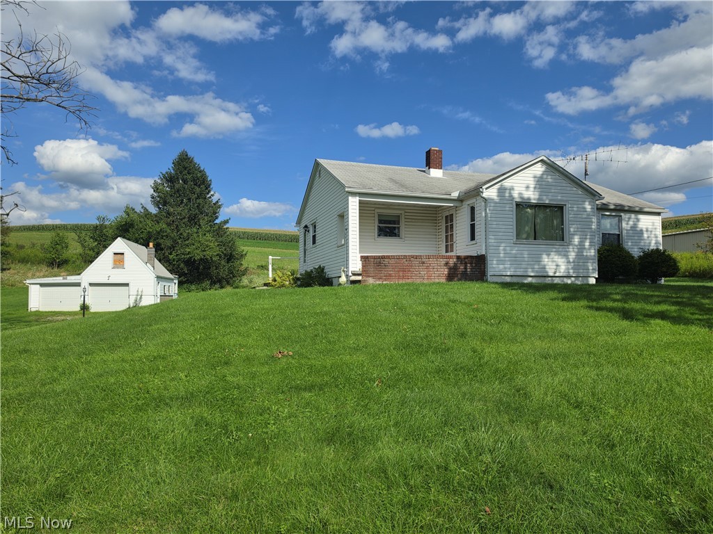 2519 State Route 43 Property Photo 1