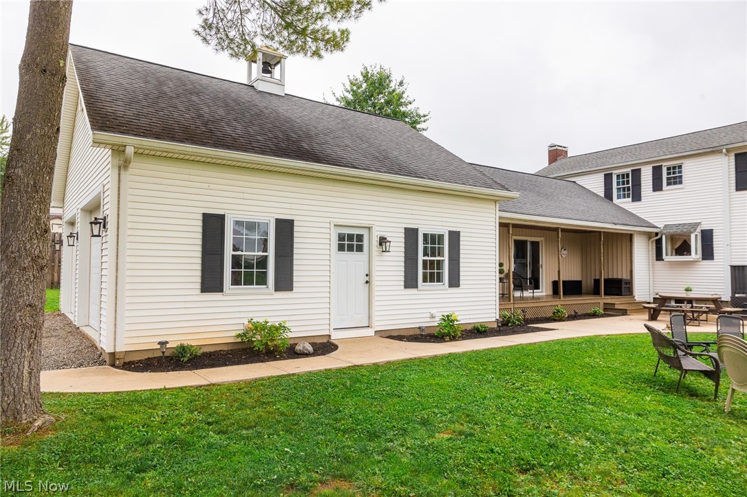 357 State Road Property Photo 6