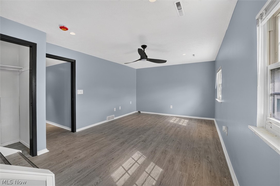 4036 Leavitt Road Property Photo 22