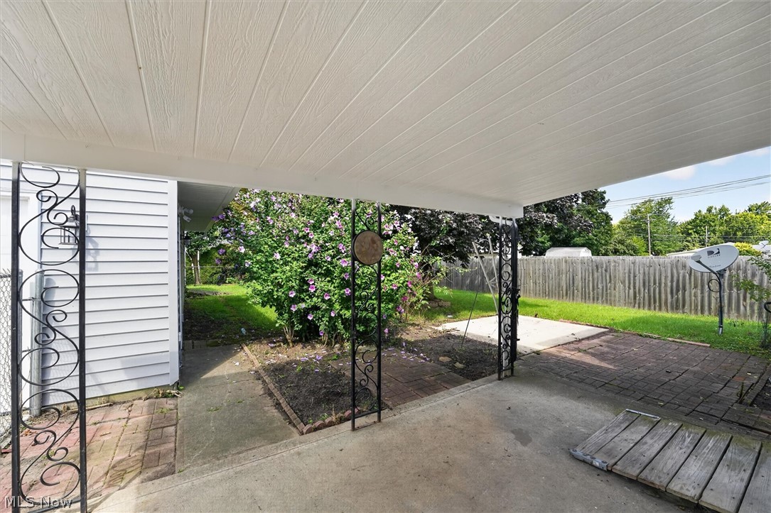 4036 Leavitt Road Property Photo 43