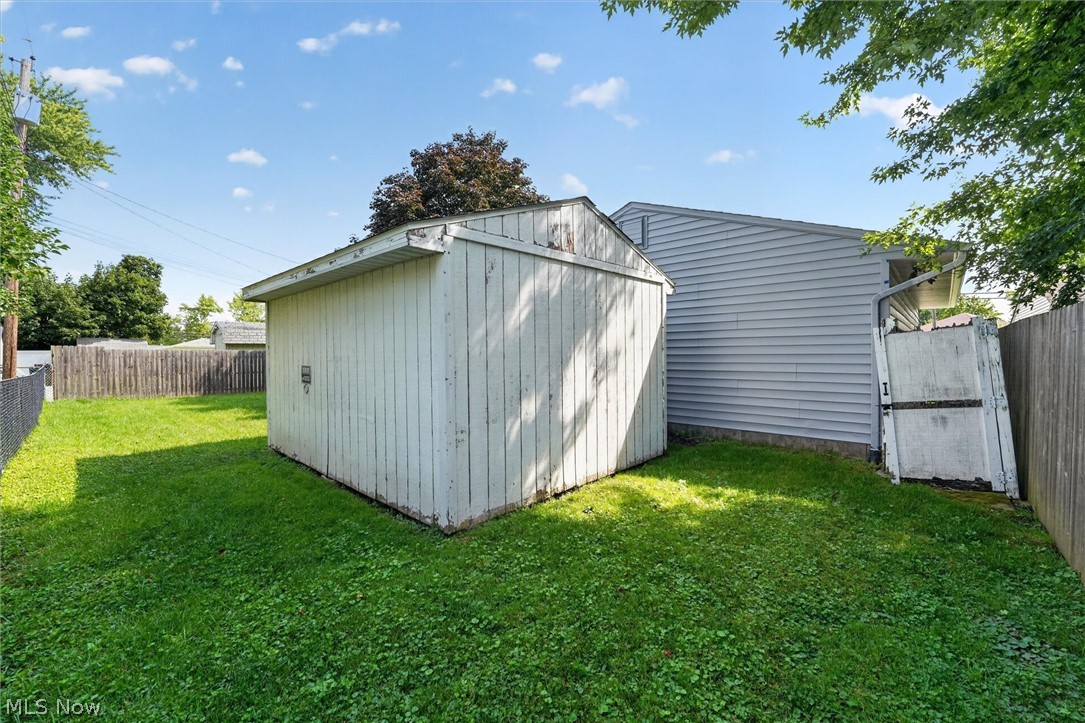 4036 Leavitt Road Property Photo 45
