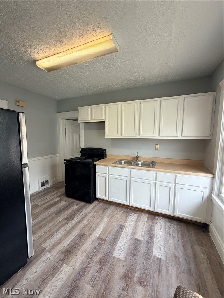 11721 Hamlen Avenue #up Property Photo 6