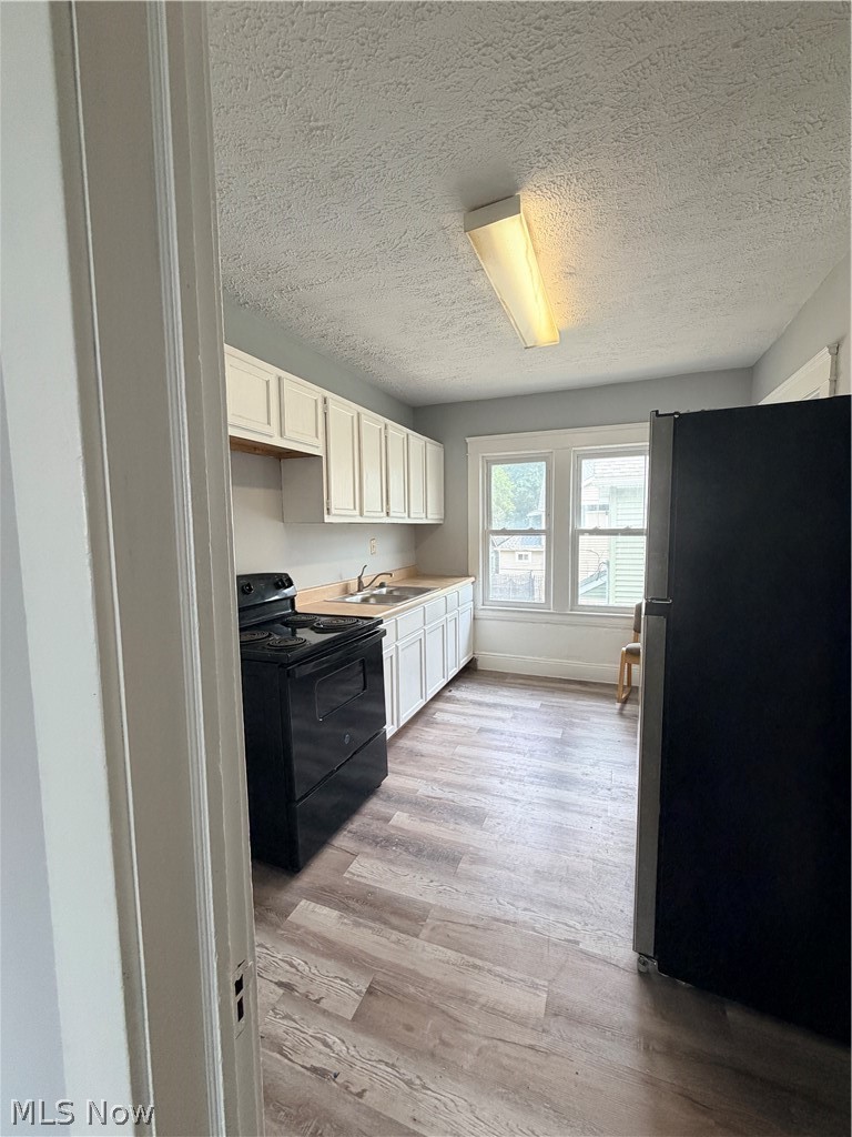 11721 Hamlen Avenue #up Property Photo 7