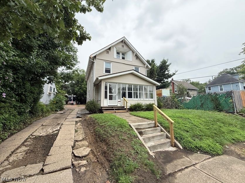 1467 Beardsley Street Property Photo 1