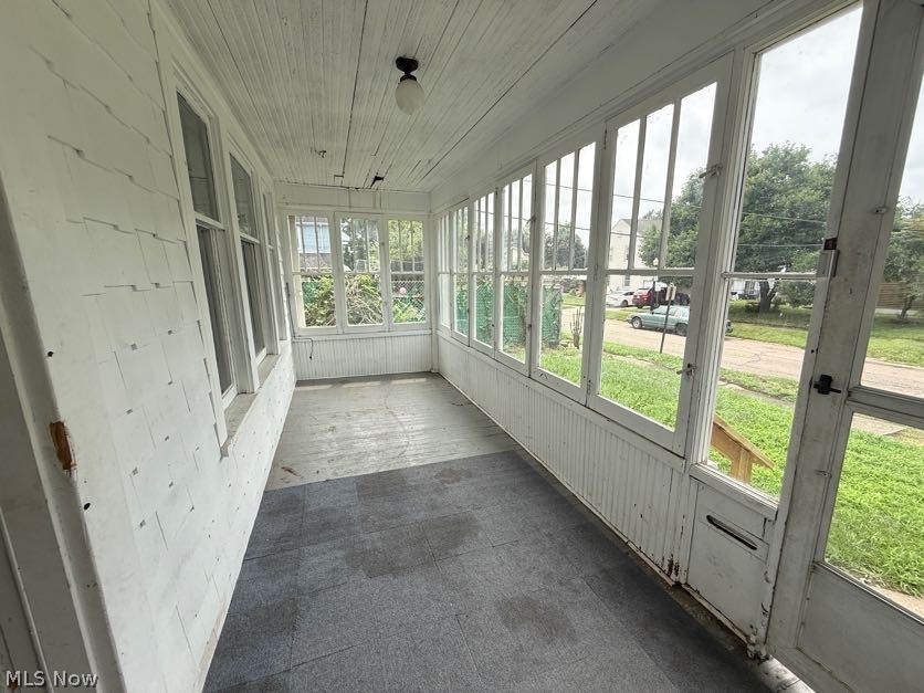 1467 Beardsley Street Property Photo 4