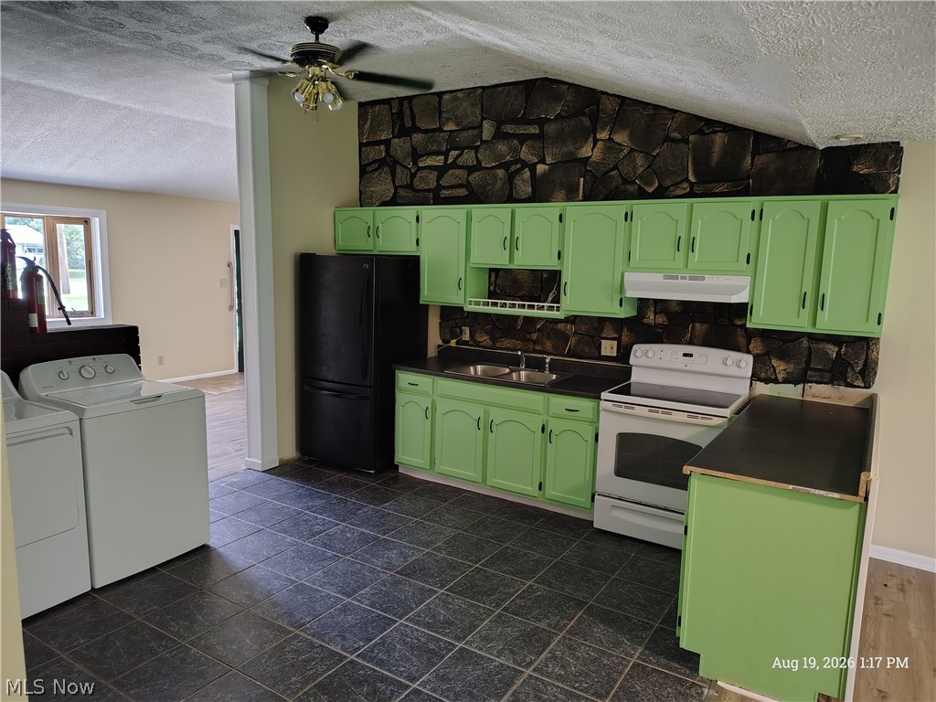 2822 Redgate Lane Property Photo 3