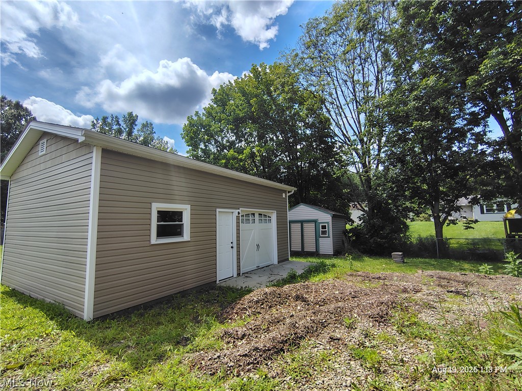 2822 Redgate Lane Property Photo 18