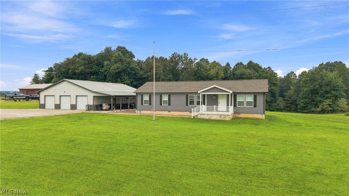 786 Pumpkin Knob Road Property Photo 1