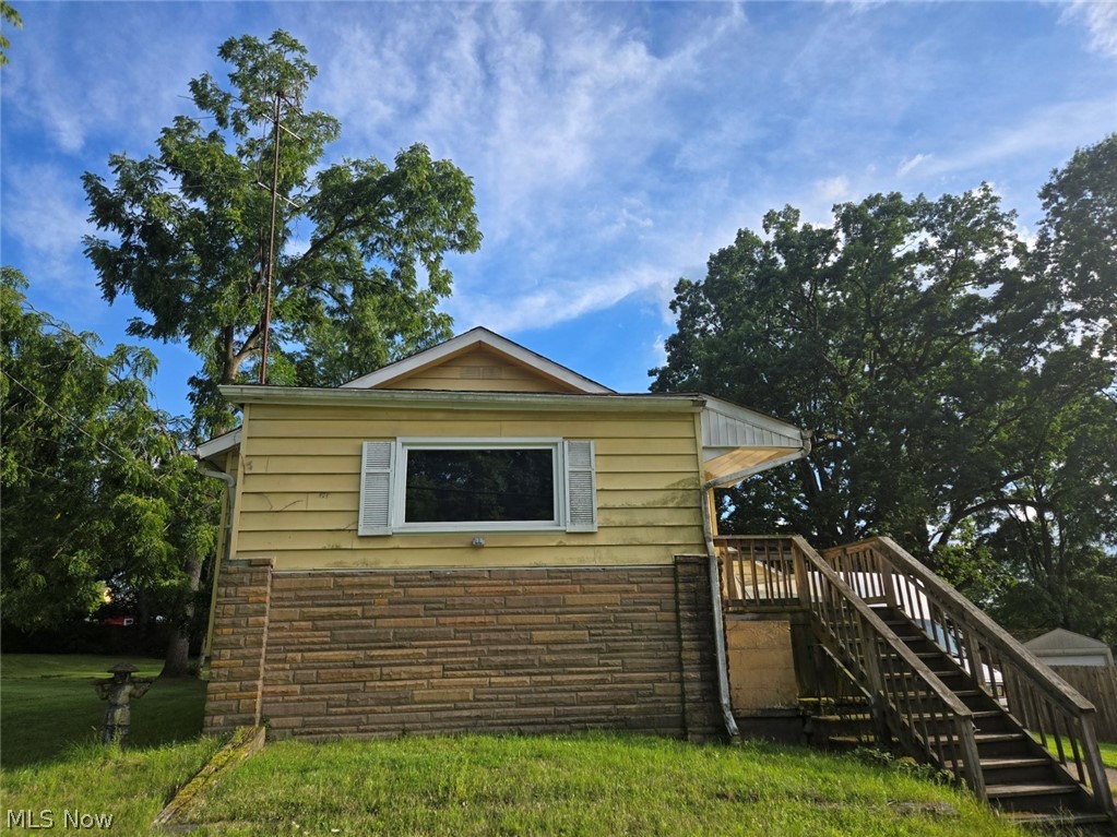 2838 Draper Street Se Property Photo 4