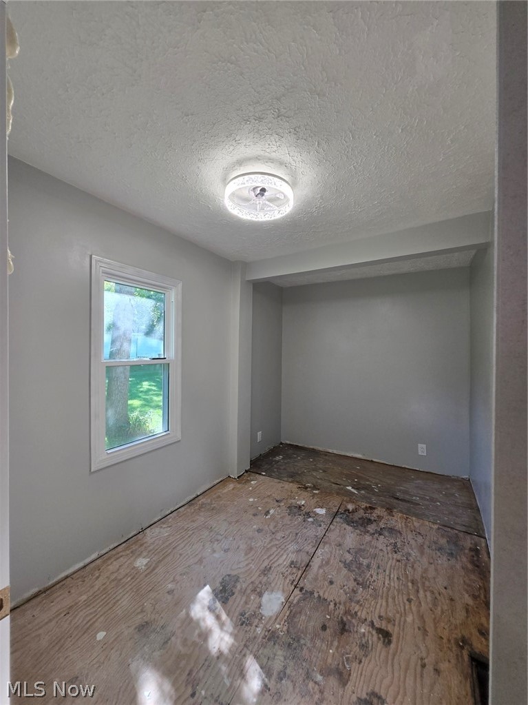 2838 Draper Street Se Property Photo 17