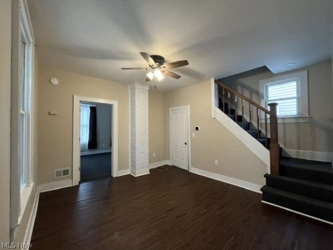 382 Kling Street Property Photo 3