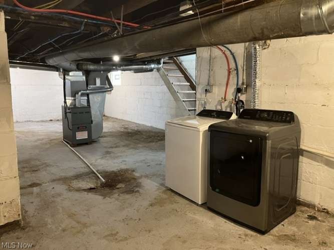 382 Kling Street Property Photo 13