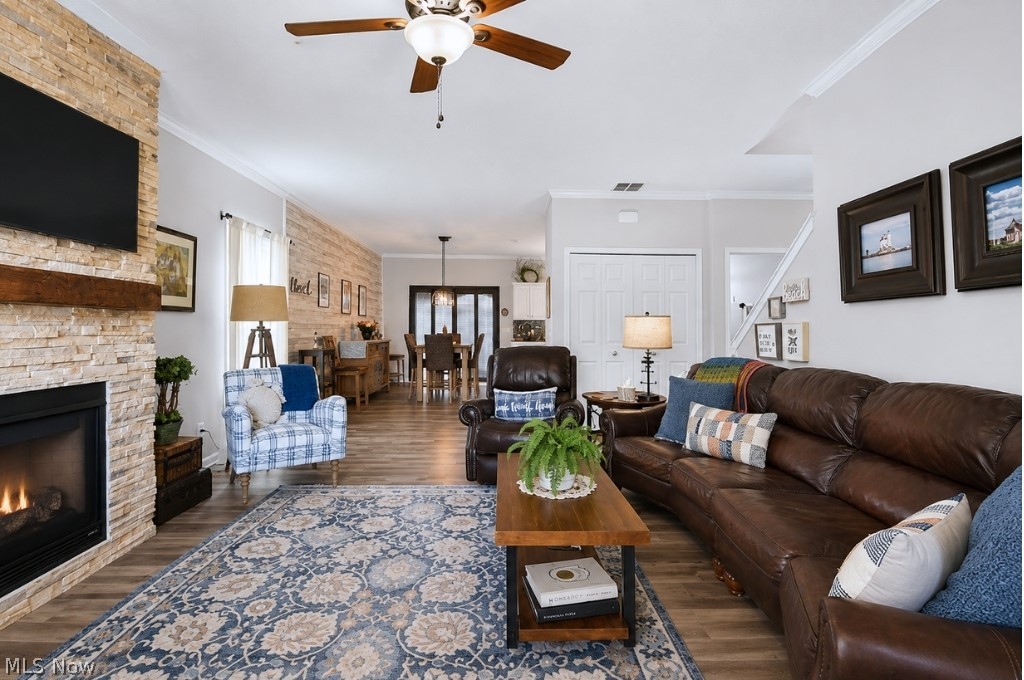 1046 Spring Run Boulevard Property Photo 6