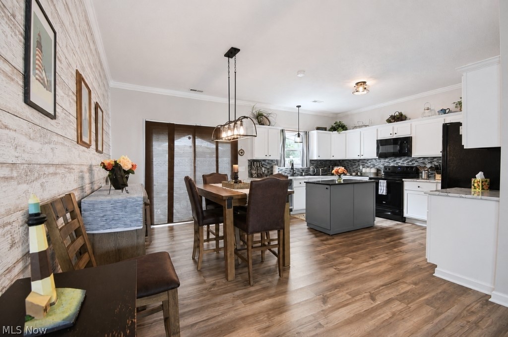 1046 Spring Run Boulevard Property Photo 11