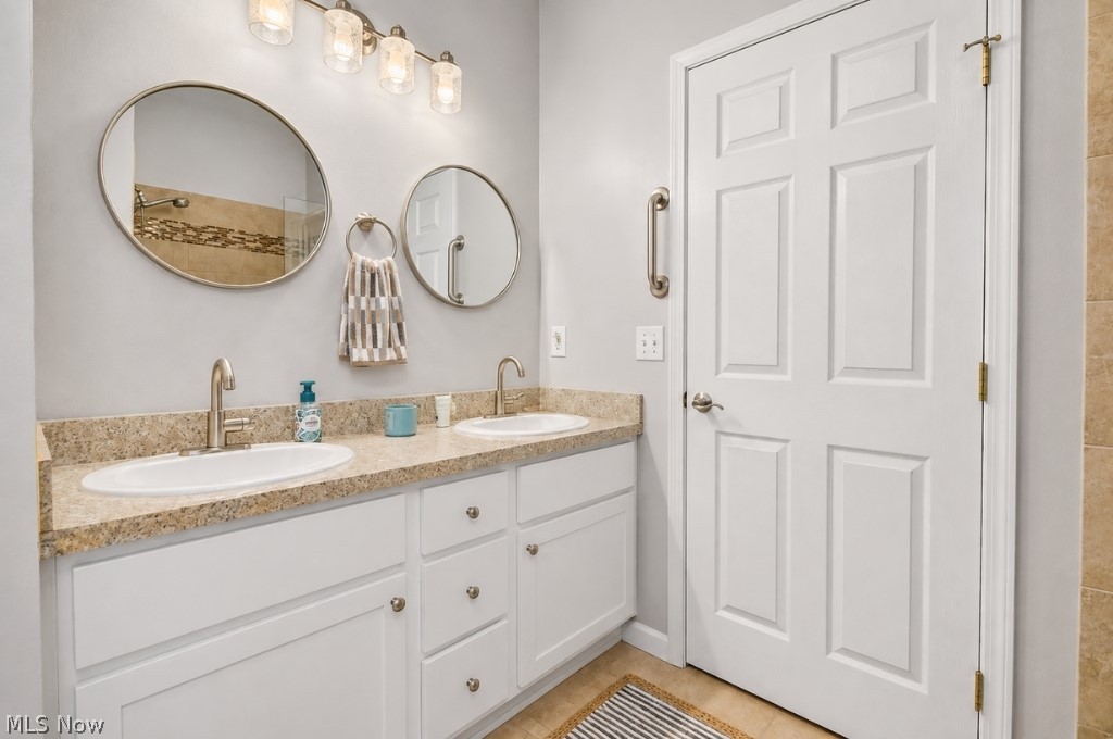 1046 Spring Run Boulevard Property Photo 26