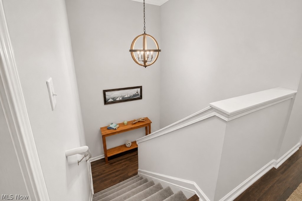 1046 Spring Run Boulevard Property Photo 29