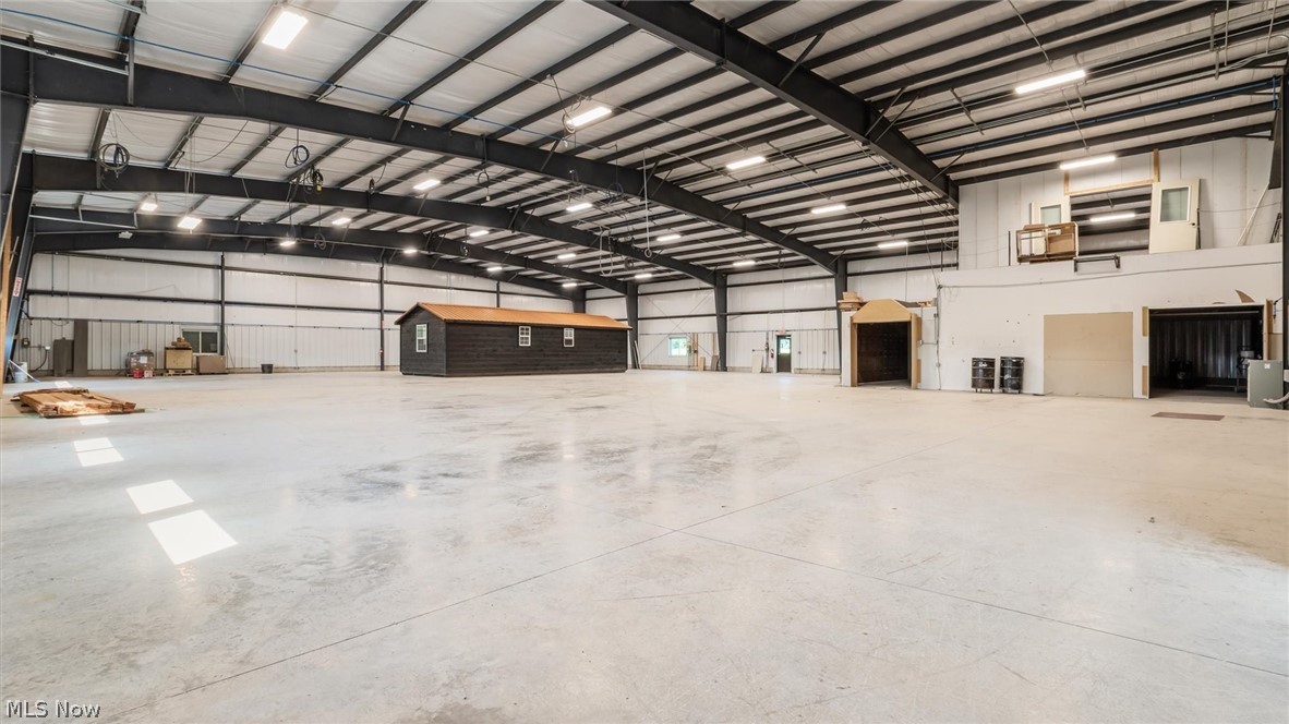 59715 West Road Property Photo 17