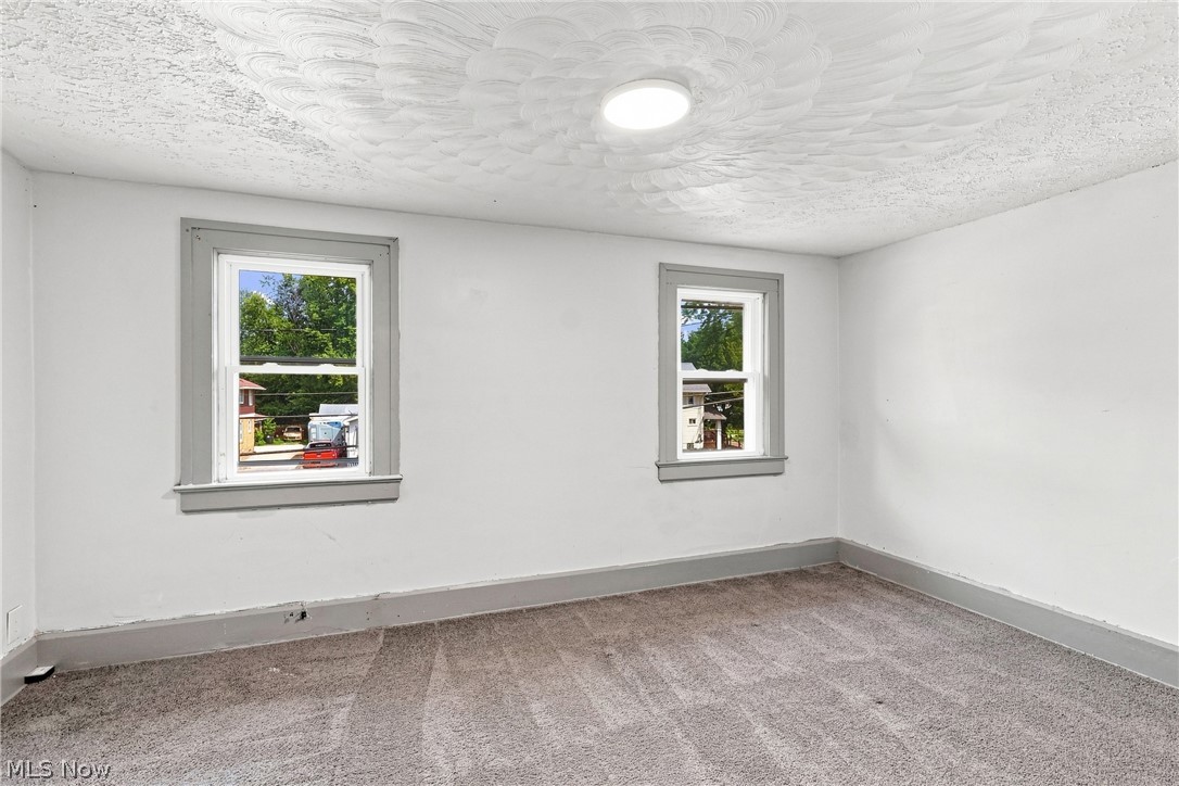 1000 Lovers Lane Property Photo 20