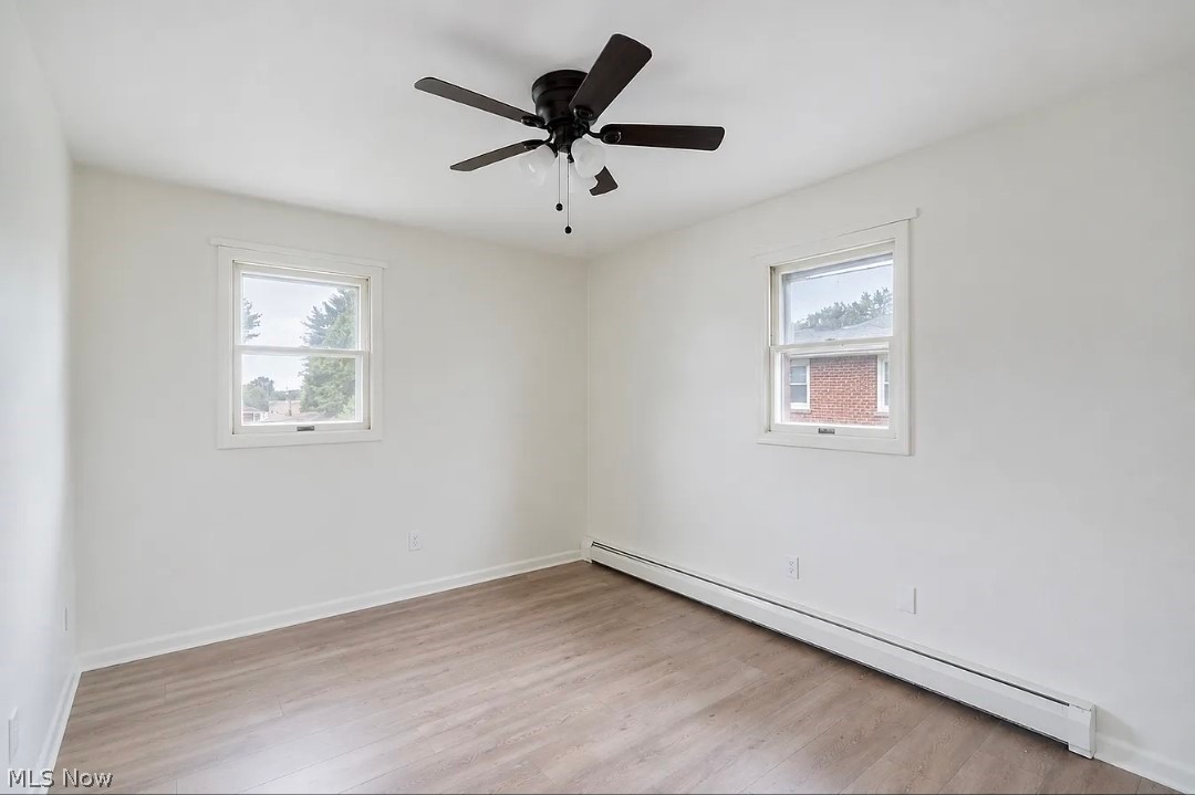 895 Cook Avenue Property Photo 6