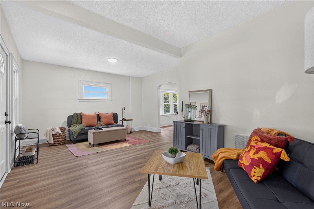 96 E Ido Avenue Property Photo 3