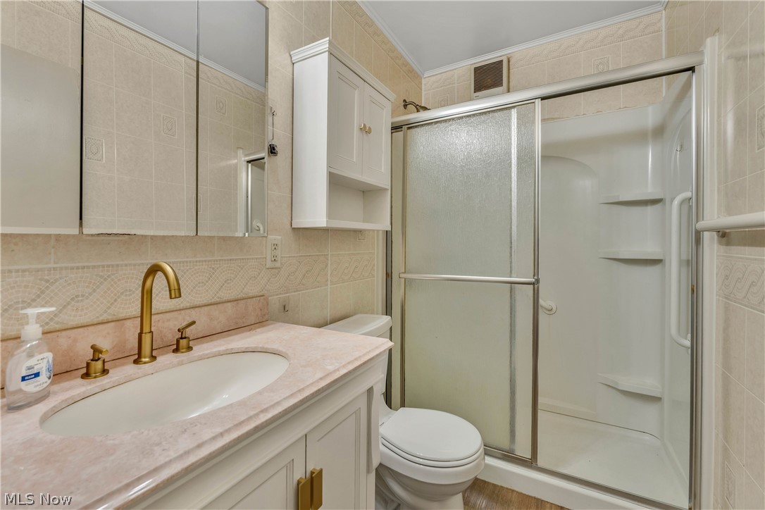 3923 Arden Boulevard Property Photo 6