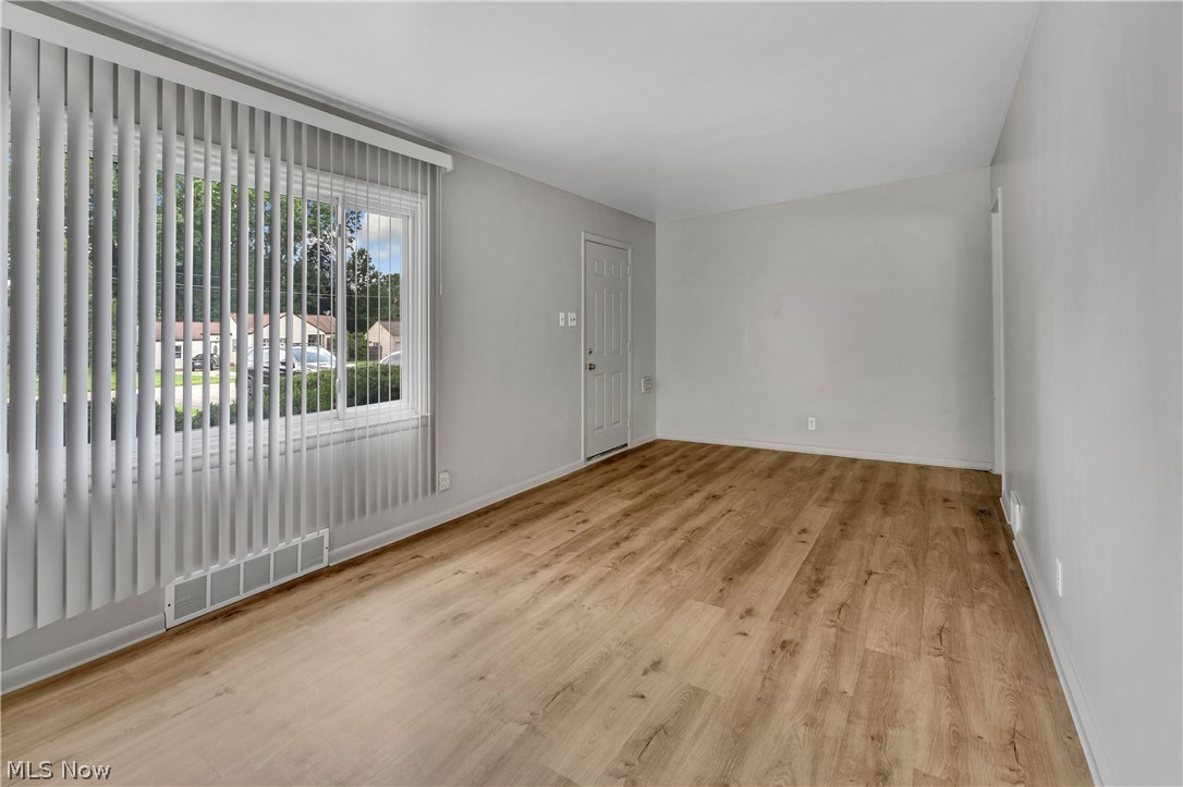 3923 Arden Boulevard Property Photo 10
