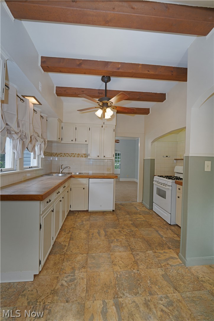 7064 State Route 14 Property Photo 13